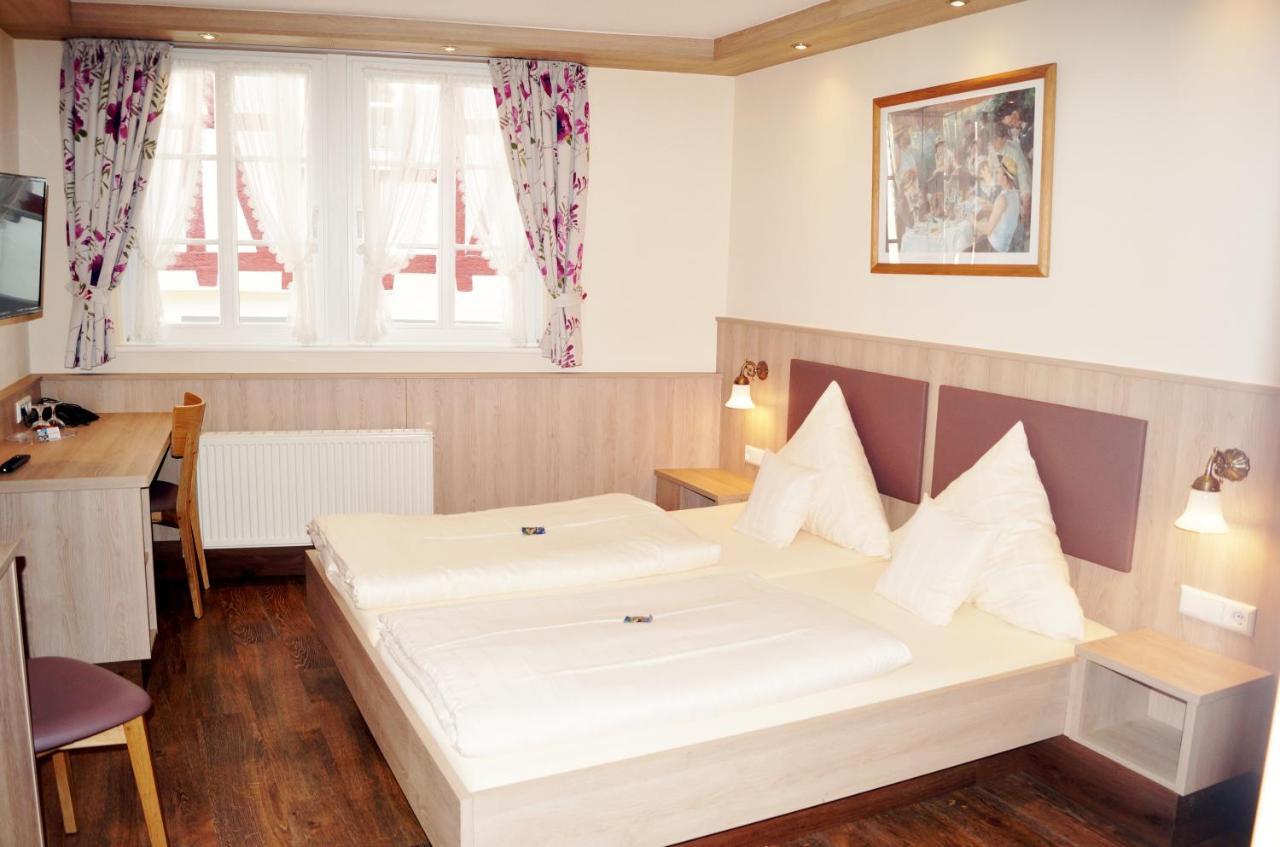 Hotel Gute Quelle Beilstein  Bagian luar foto