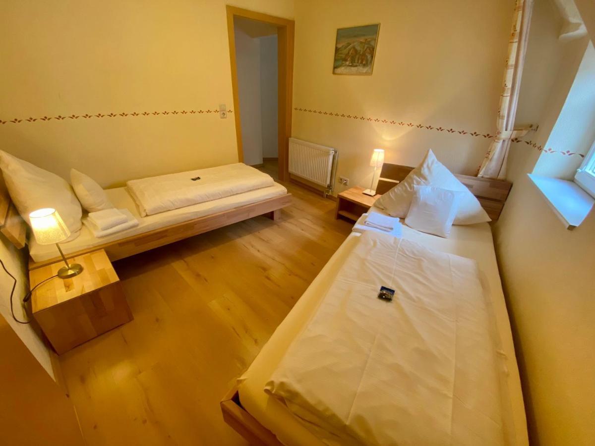 Hotel Gute Quelle Beilstein  Bagian luar foto