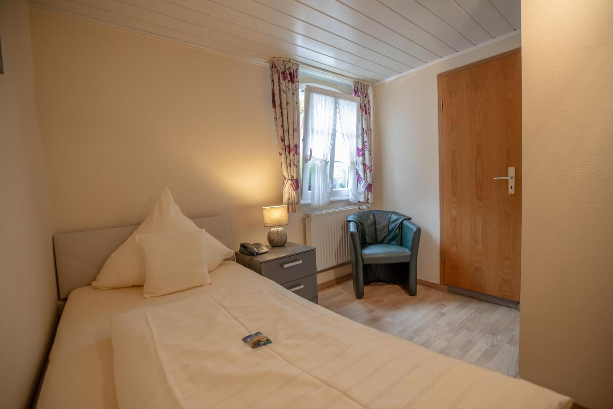 Hotel Gute Quelle Beilstein  Bagian luar foto