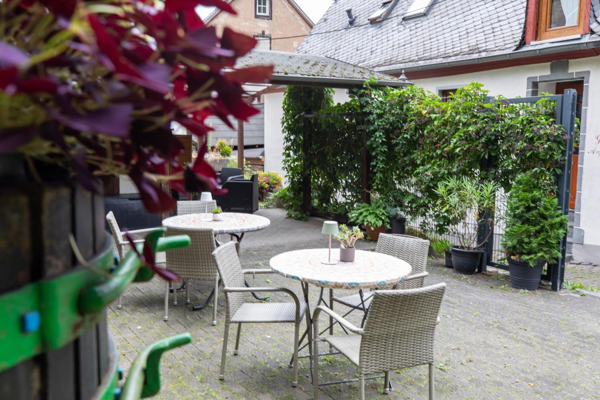Hotel Gute Quelle Beilstein  Bagian luar foto