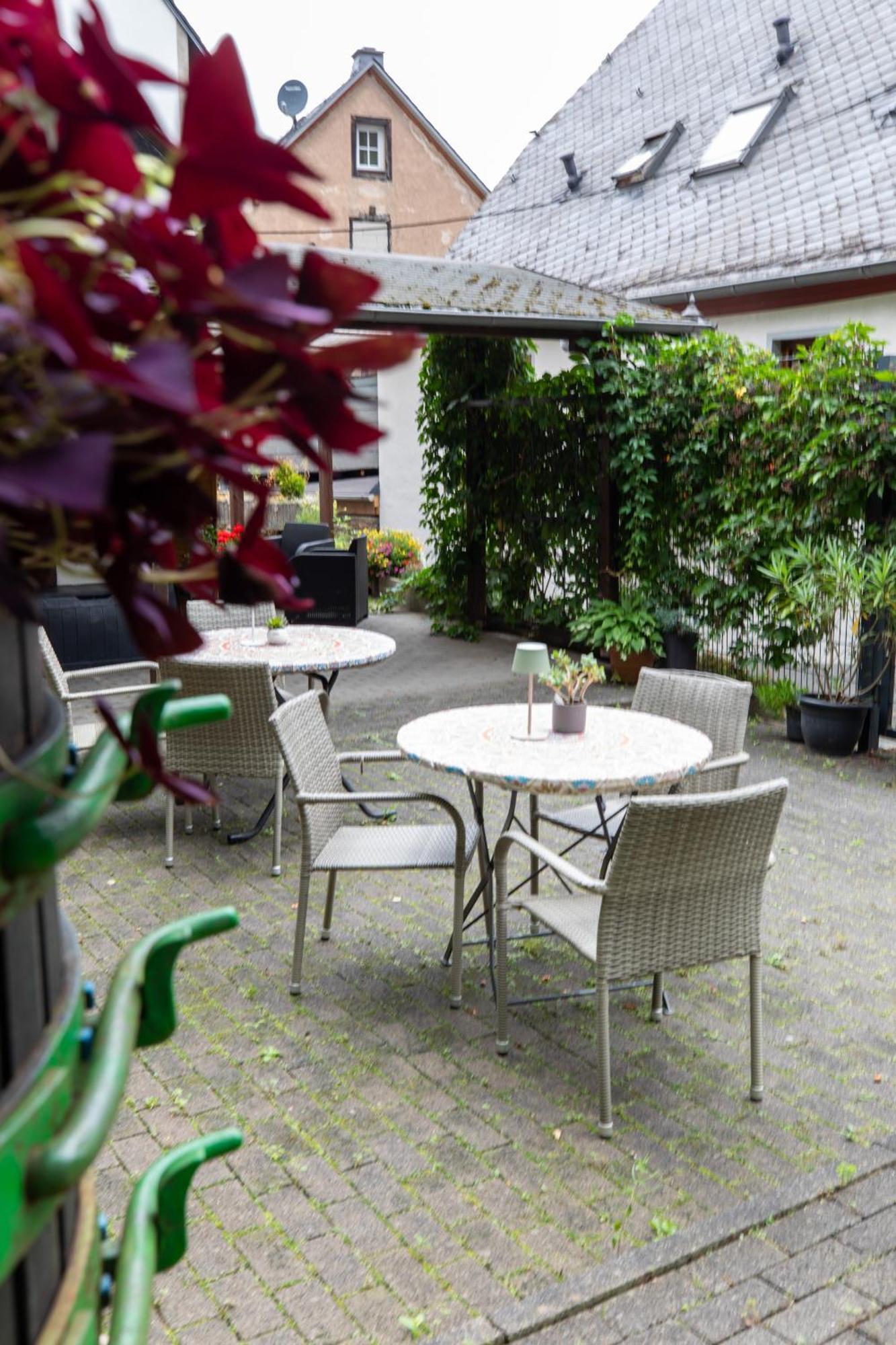 Hotel Gute Quelle Beilstein  Bagian luar foto