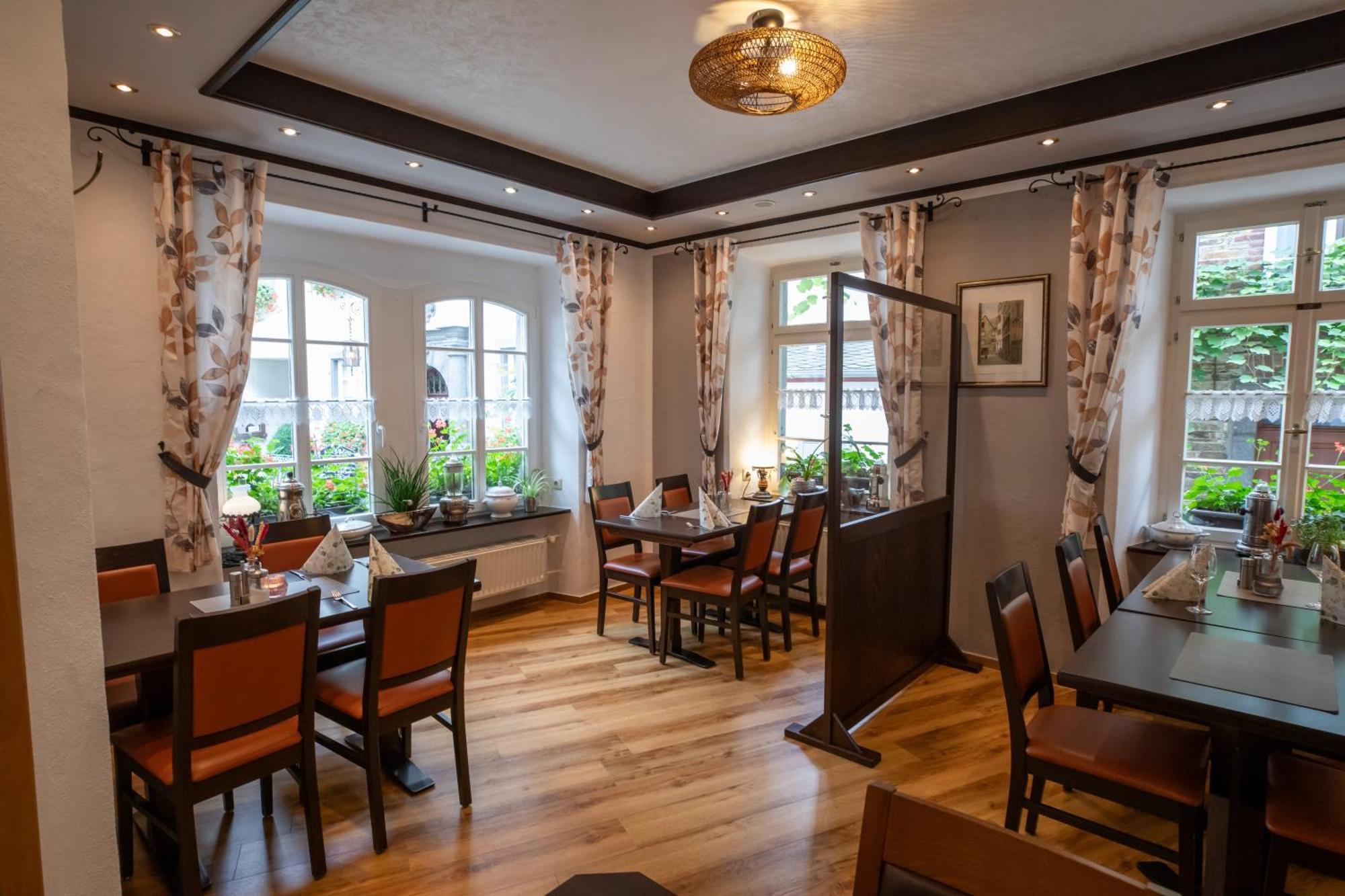 Hotel Gute Quelle Beilstein  Bagian luar foto